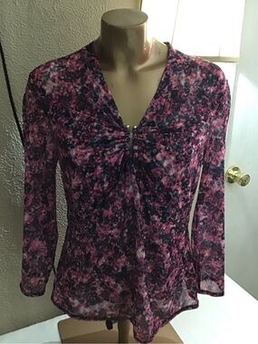 BOLD elements Pink Floral Ruched V-Neck Long Sleeve Top